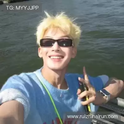 鲍柳泓